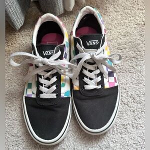 Vans Old Sko Low-Top Rainbow Checkered shoes